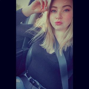 Meet your Posher, Brittany